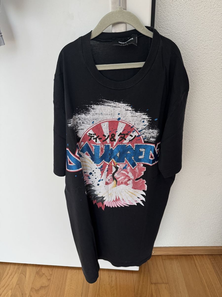 Dsquared2 T-shirt: Dsquared2 tshirt size L – Usato da Lenzburg venduto da Jet_mir