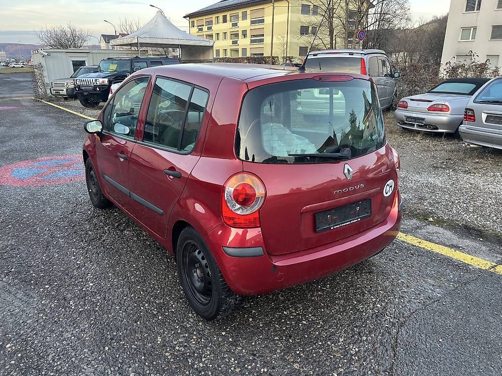 Renault Autos: Renault Modus 1.4 16V – Gebraucht aus Frenkendorf von autodiscount4123 2