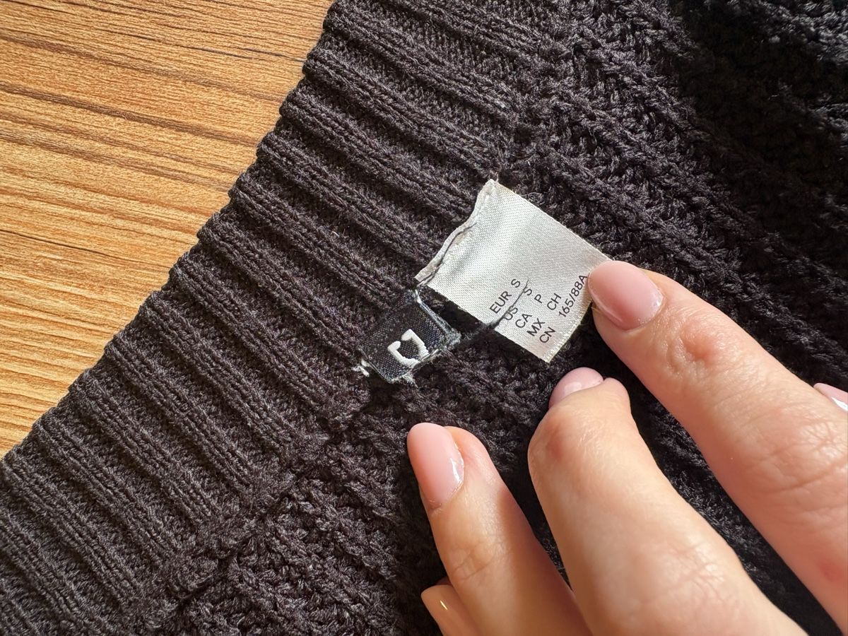 H&M Giacche: Schwarzer Cardigan Gr. S – Usato da Grindelwald venduto da Kikaa99 2
