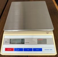 ascom Hasler TLD 620 – Elektronische Waage 2000g / 1g