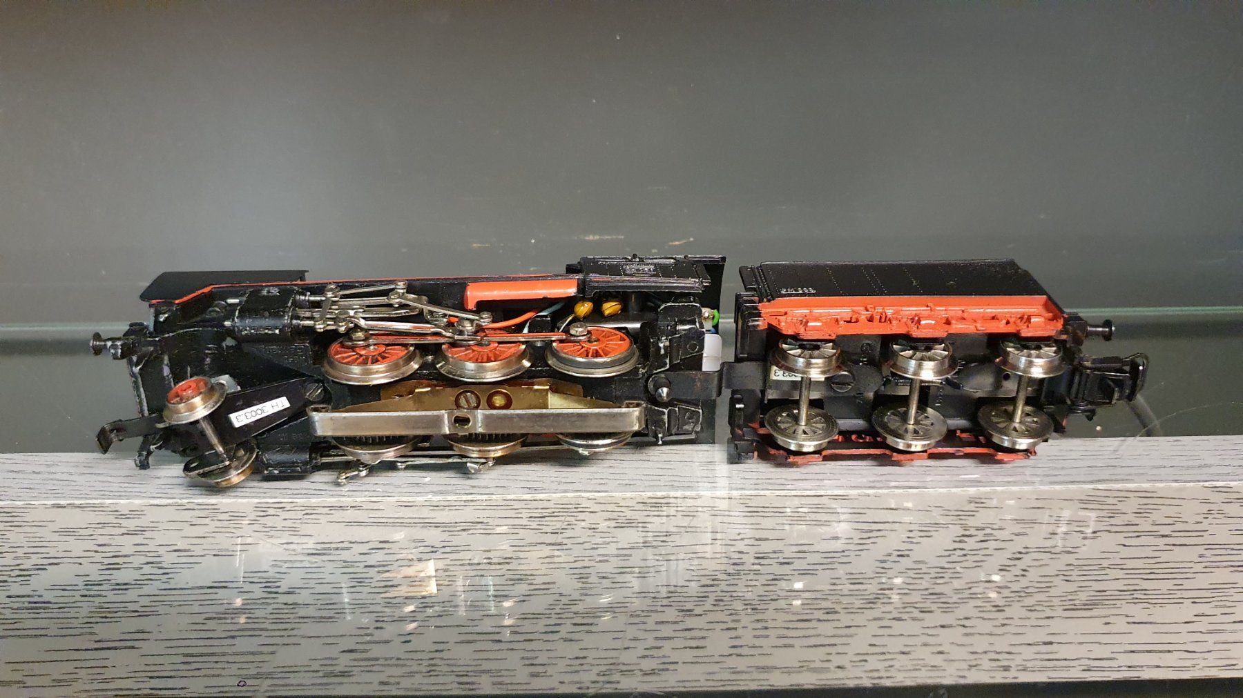 Märklin Modellini di ferrovie: MÄRKLIN: DB DAMPFLOK BR 24 – Usato da Biglen venduto da taunus82 6
