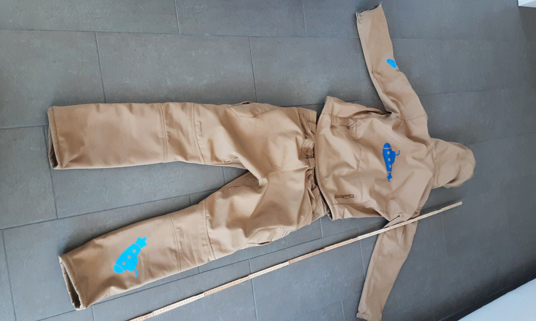 Costumi: Fasnachttauchergrind mit Gewand – Usato da Stans venduto da Kaelti 9