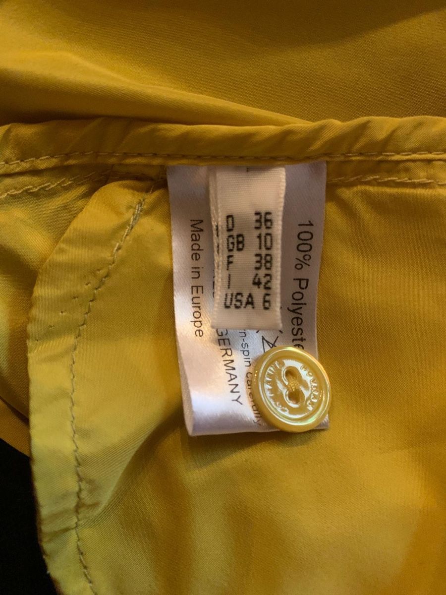 Katharina Hovman Camicette: Bluse von Hovman Grösse 36  Neuwertig – Usato da Uesslingen venduto da Joska 2