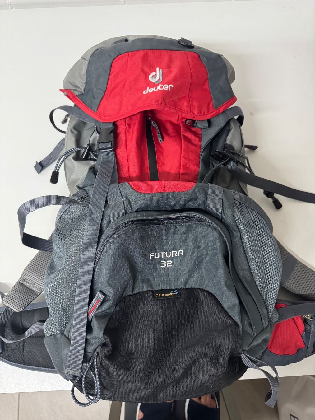 Deuter Zaini: Deuter Rucksack 32lt. – Usato da Ermensee venduto da AstridSeetal