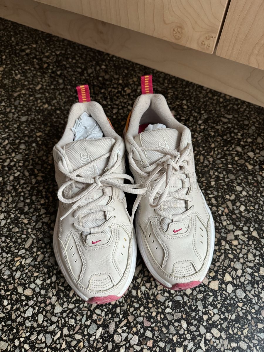 Nike Damenschuhe: Nike trainers size 36.5 - 37 – Gebraucht aus Zürich von gva_r9gs 1