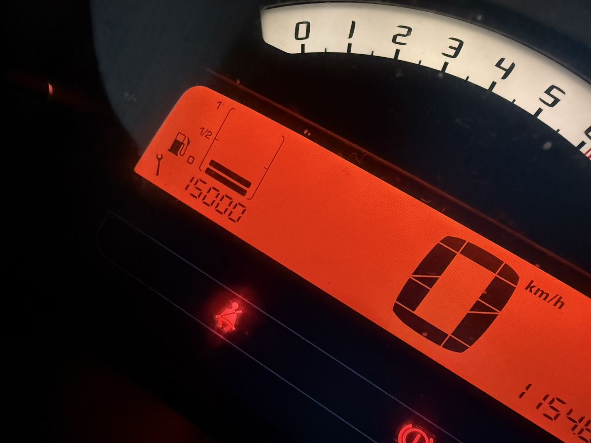 Citroën Autos: Citroen C2 1.4 ab MFK – D'occasion à Bischofszell par Ehelena 6