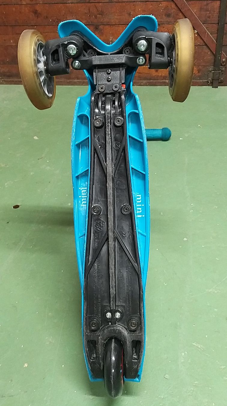 Micro Kickboard: Micro Mini Scooter blau mit neuen Rädern – Usato da Luterbach venduto da Joachim76 7