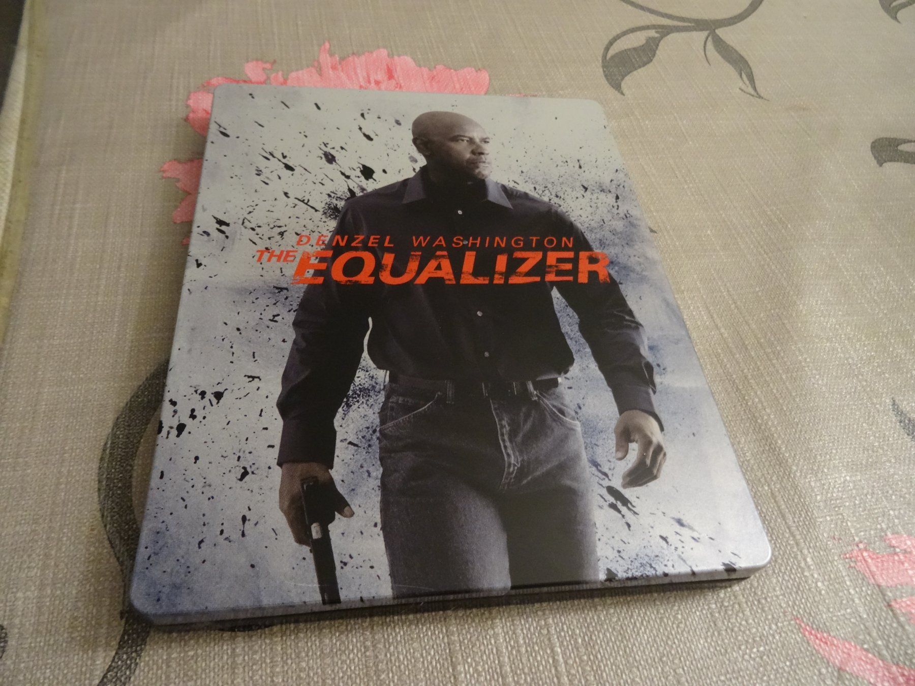 Tutti i DVDs: The Equalizer Steelbook Blu-Ray - Denzel Washington! – Usato da Olten venduto da Disc-Verkauf