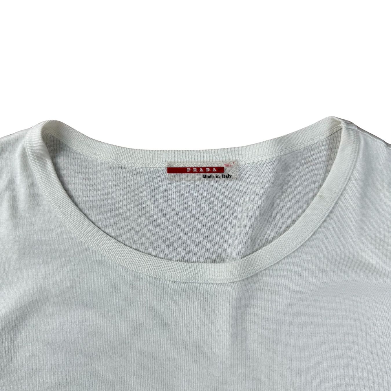 Prada T-Shirts: Vintage Prada T-Shirt  - M – Gebraucht aus Herisau von 1asupply 1