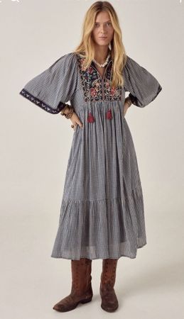 Neues Kleid von Maison Hotel, Grösse S