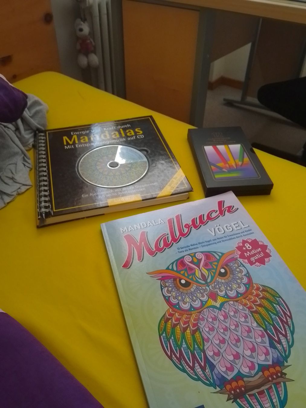 Libri: Mandala Malhefter mit Farbstiften – Usato da Weinfelden venduto da PaterPio1968