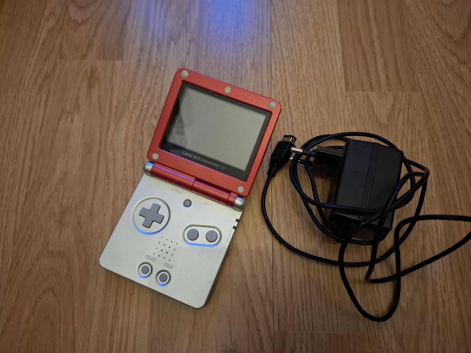 Nintendo Giochi: Game Boy Advance SP Mario Edition – Usato da Biel/Bienne venduto da st-Pixel