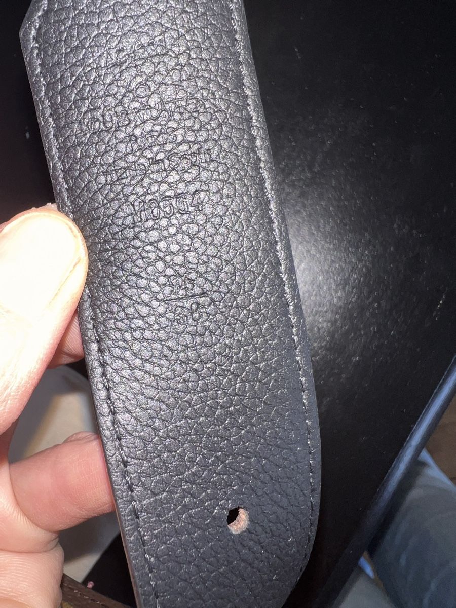 Louis Vuitton Cinture: Gürtel Louis Vuitton, reversibel, Monogam schwarz  – Usato da Solothurn venduto da Brini06 3