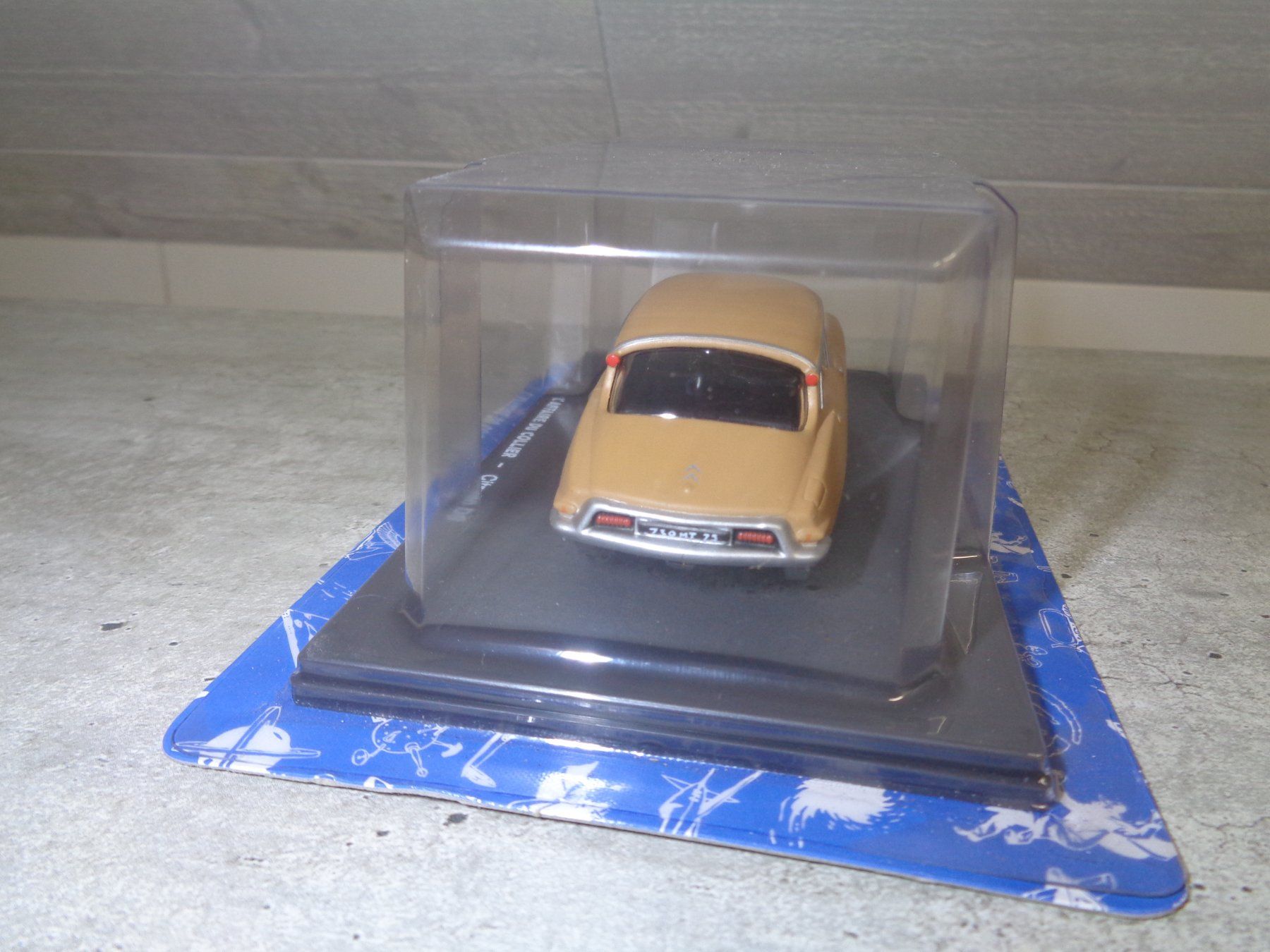 Citroën Modellini d'auto: Hachette 1:43 Blake et Mortimer Citroën DS – Nuovo e nell'imballaggio originale da Reconvilier venduto da rallycar 5