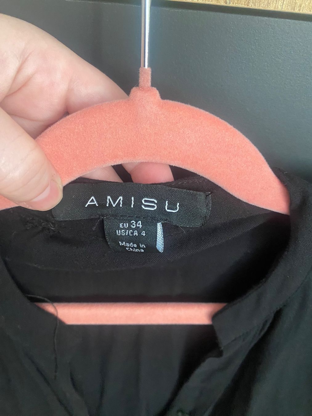 Vestiti: Robe noire AMISU taille 34 élégante et confortable – Usato da Sion venduto da pur_m89d 1