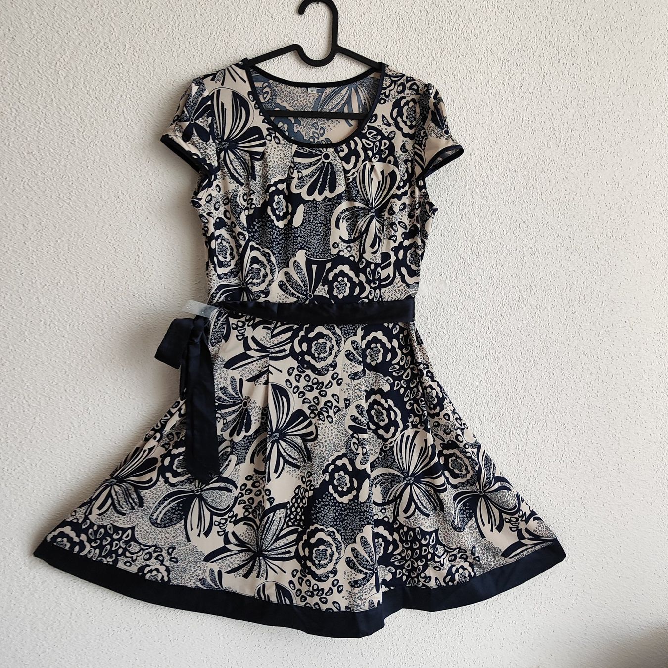 Vestiti: Kurzärmliges Sommerkleid, Gr. M – Nuovo (secondo la descrizione) da Ruetihof venduto da Sunny-Summer