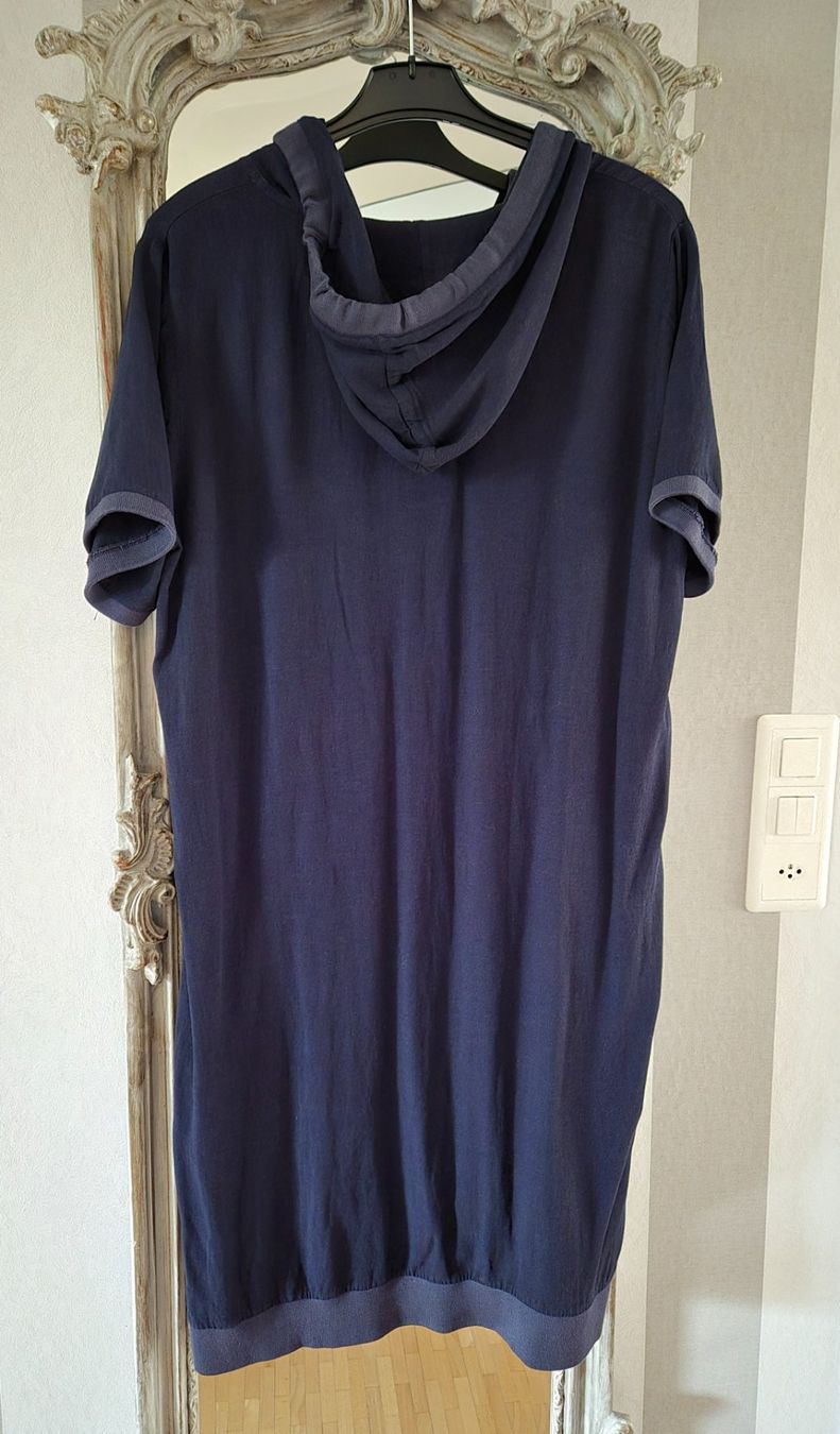 Kleider: Kenny S. Kapuzen Kleid Gr. 42 – Neu (gemäss Beschreibung) aus Tagelswangen von GABGABFI 1