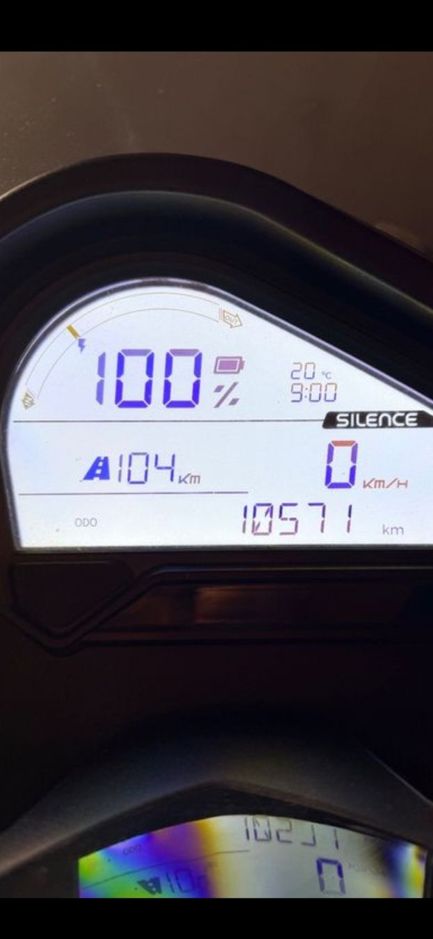 Scooter: Scooter Silence 01 Plus – Usato da zumikon venduto da iacc 4