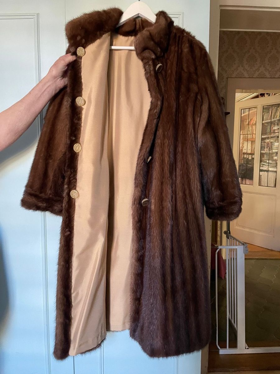 Cappotti: Cappotto vintage visone e seta – Usato da Pura venduto da ndo_6zqx 3