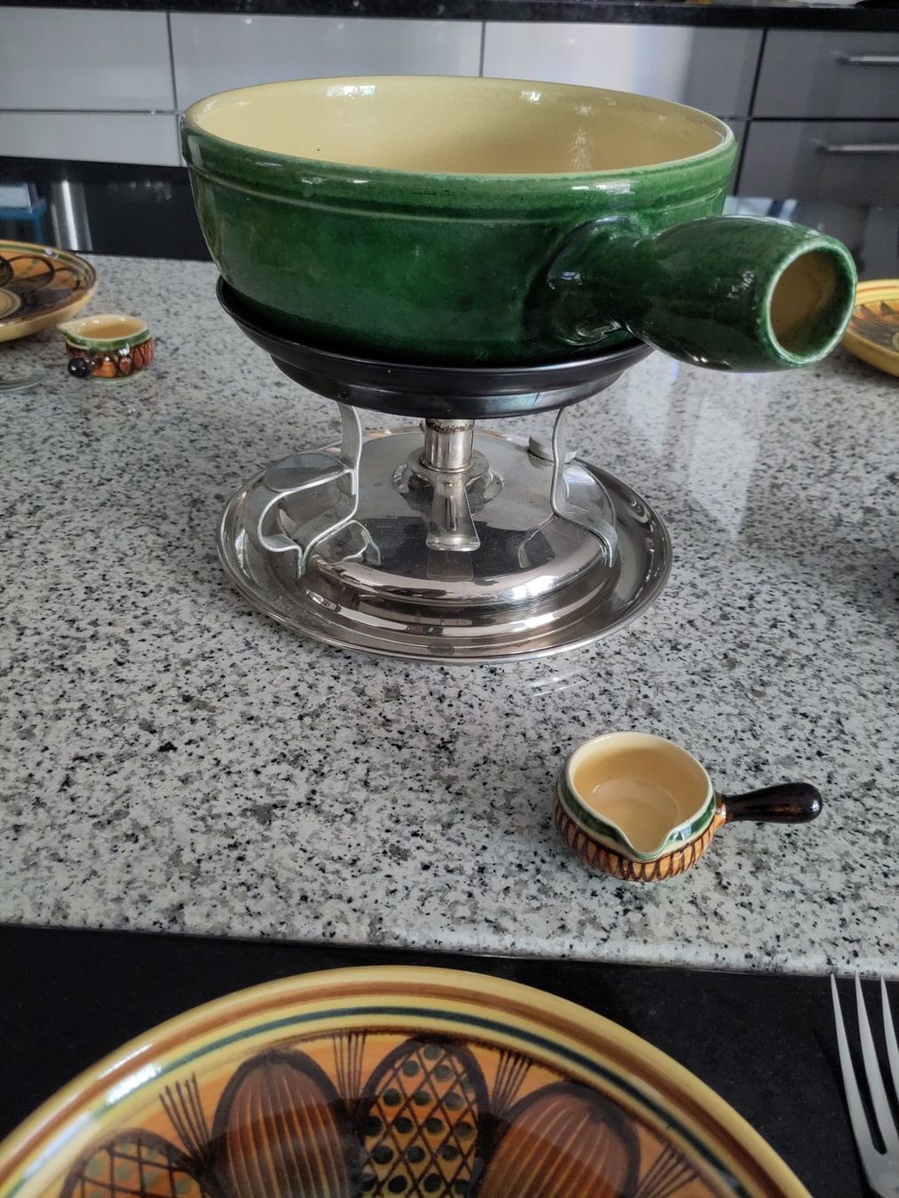 Set di piatti: Käse Fondue Set – Usato da Balsthal venduto da oli74 2