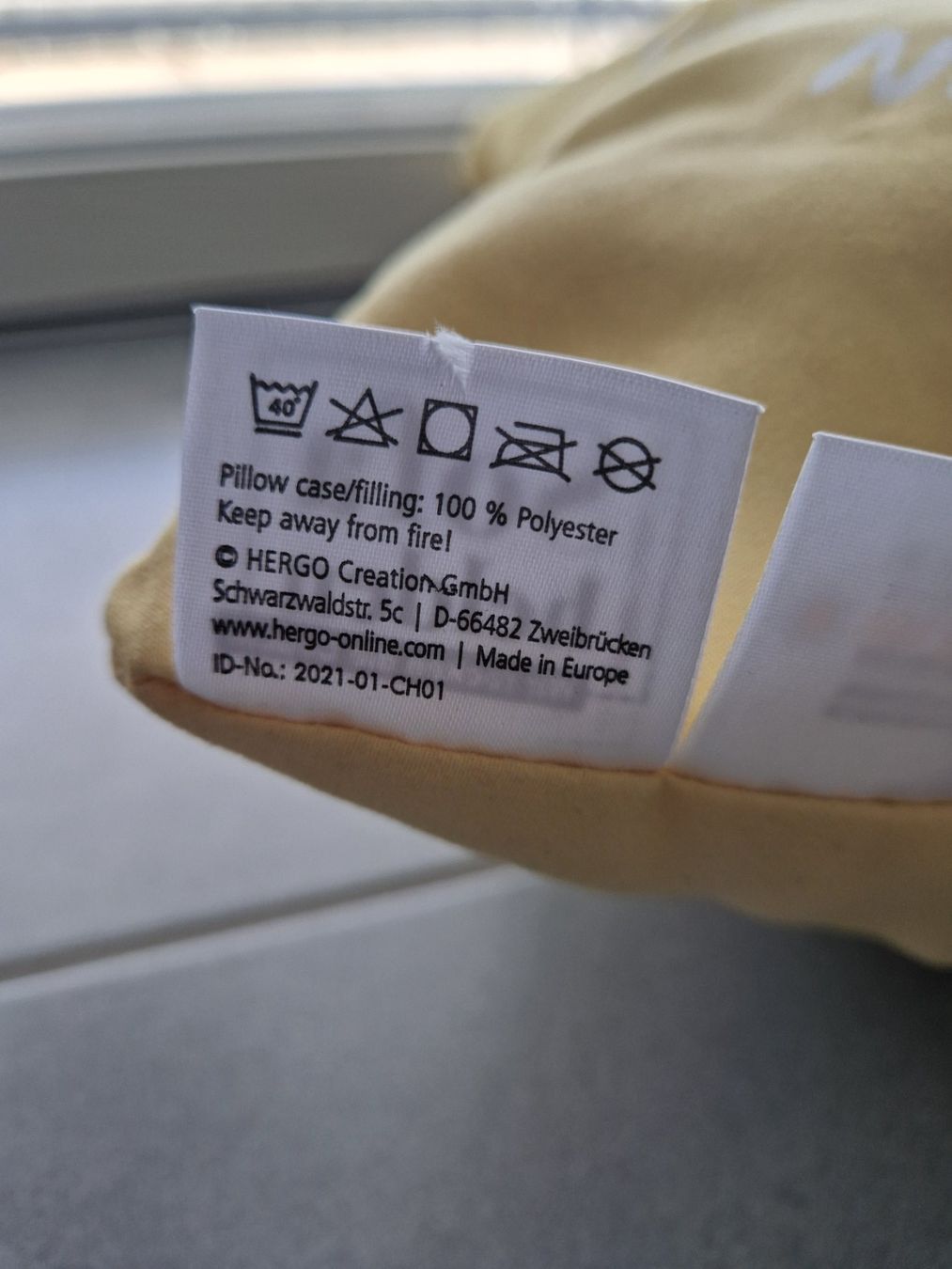 Kissen: Zierkissen – Gebraucht aus Unterkulm von vab_6zcd 3