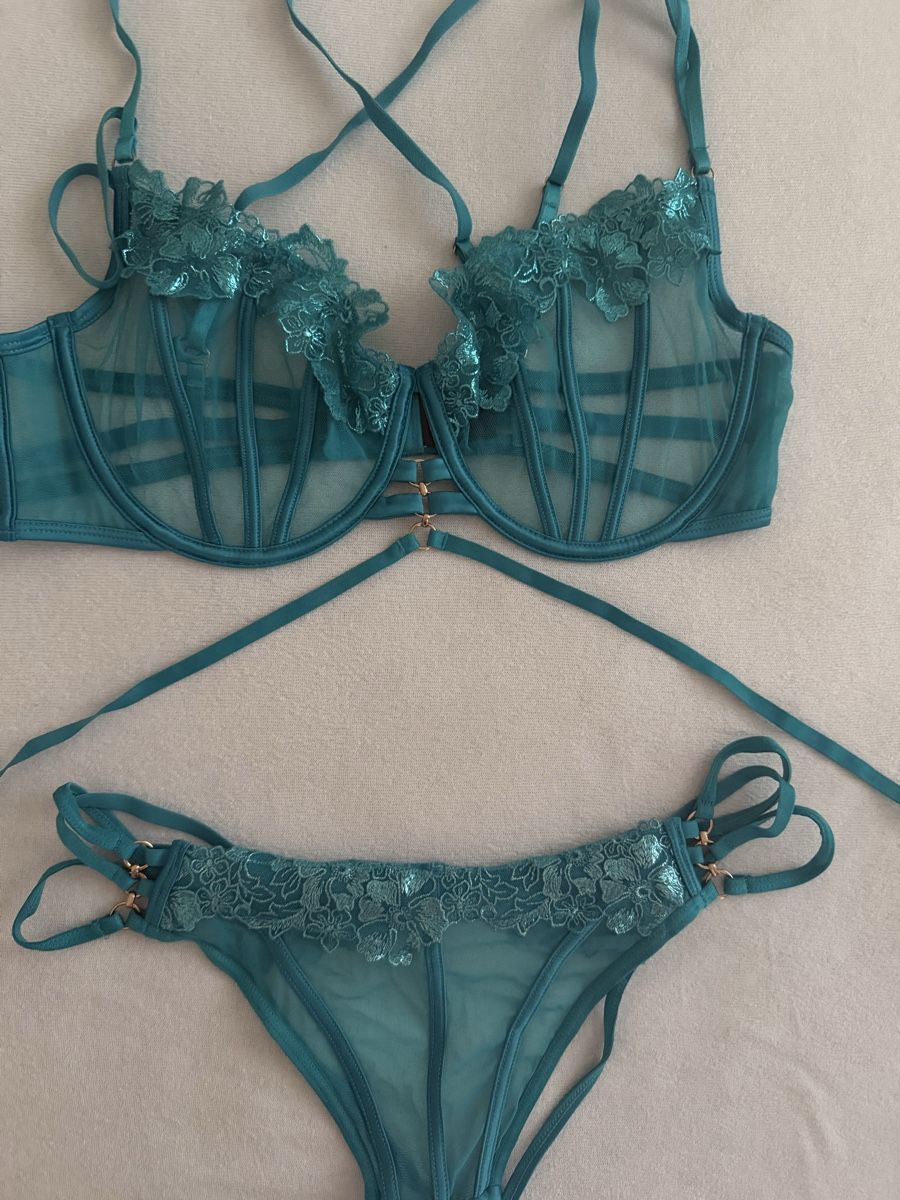 Altra biancheria intima: Dessou – Usato da Wil SG venduto da xrnvani 1