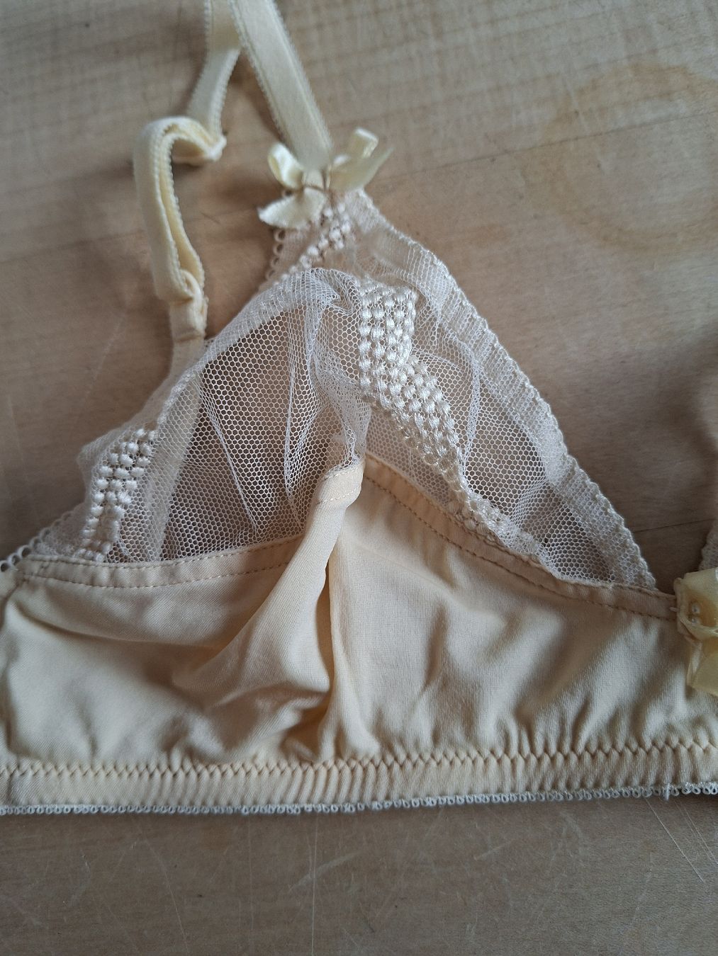 La Perla Autres dessous: La Perla BH gelb Grösse 2  – Neuf (Voir description) à Wolfhalden par Irma-s-best 1