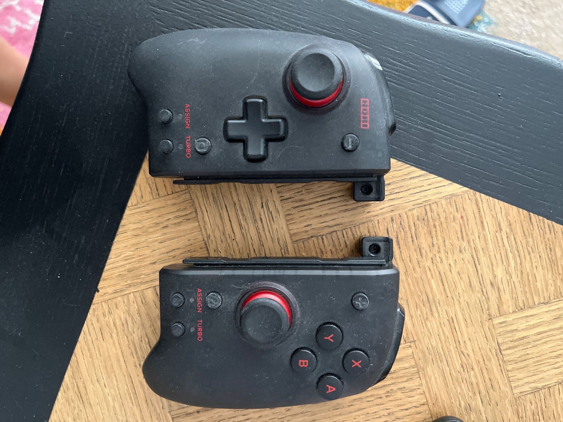 Manettes: HORI Nintendo Switch Split Pad Pro – D'occasion à Yverdon-les-Bains par zmatthey