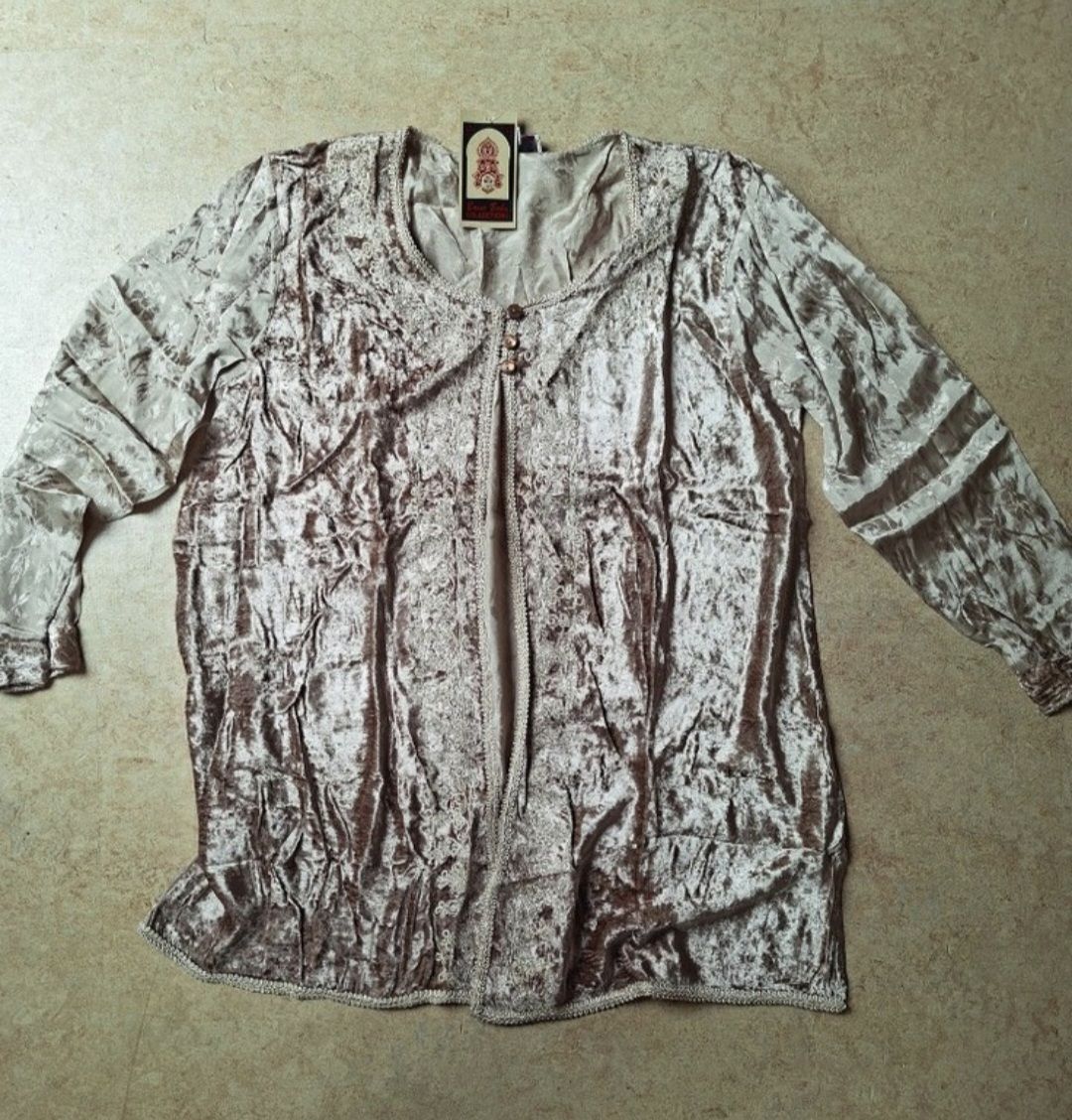 Boom Baba Camicette: Boom Baba Samt Longbluse, beige, Grösse Free Size -Neu – Nuovo (secondo la descrizione) da Klingnau venduto da vollmond36 3