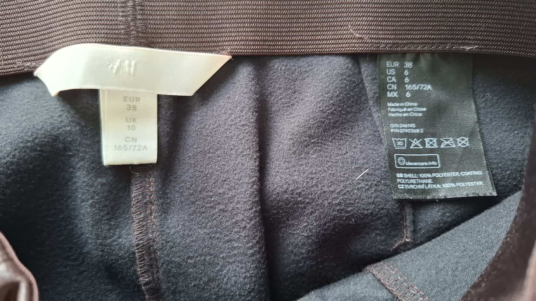 Pantaloni: Kunstlederhose, Bordeauxrot, Gr. 38 – Nuovo (secondo la descrizione) da Emmen venduto da Tigerlady 3