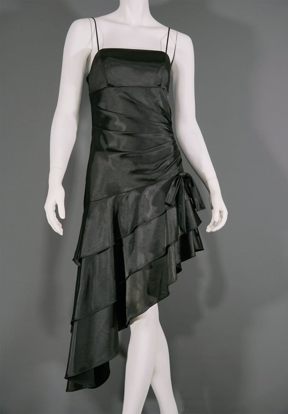 Kleider: sommerliches Abendkleid von Cinderella Design – Gebraucht aus Meggen von 1Class2Hand 1