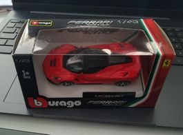 LA Ferrari von Burago 1/43 in OVP!!