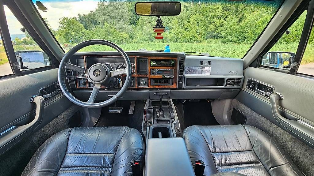 Jeep Autos: Jeep Cherokee XJ Offroad-Monster! – Gebraucht aus Wettswil von Swiss_Outlaw 3