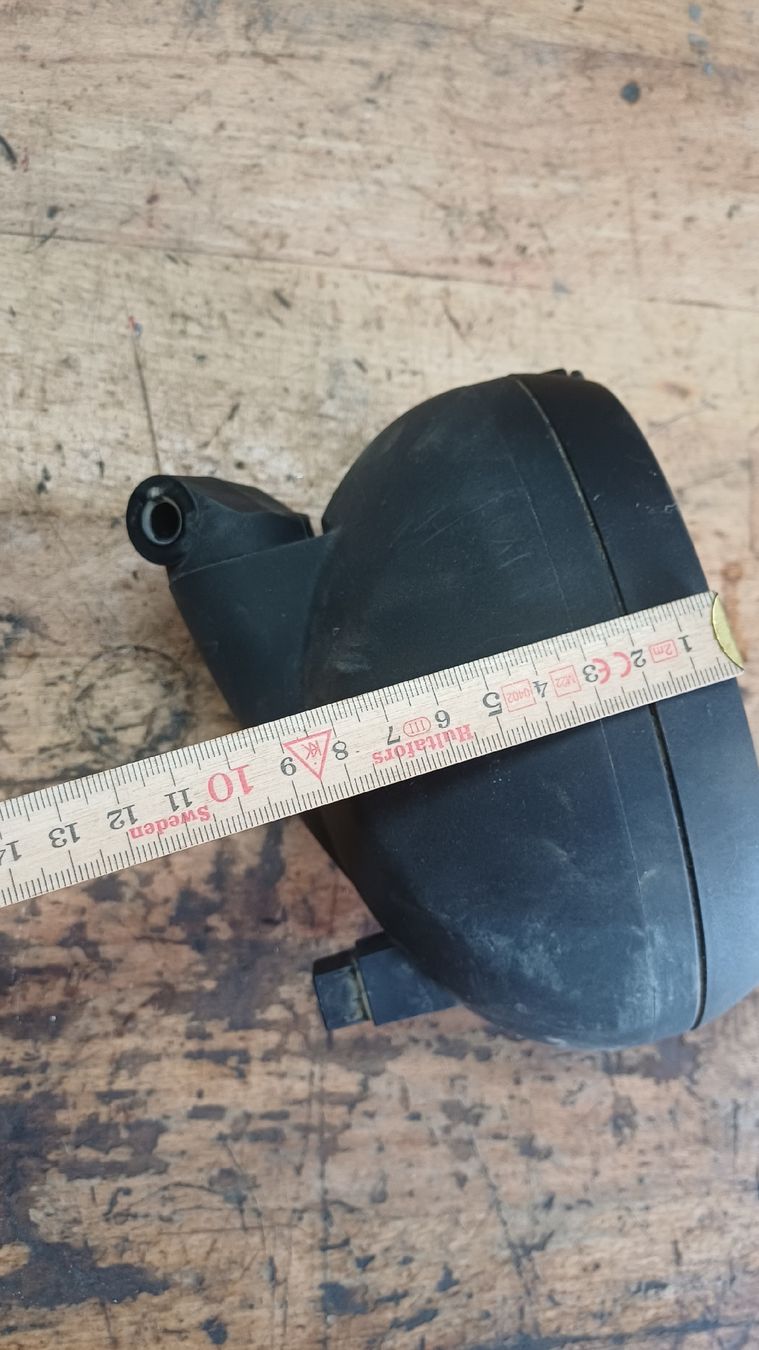 Hella Fari: Arbeitsscheinwerfer von Claas Axos – Usato da Triboltingen venduto da D-115 4