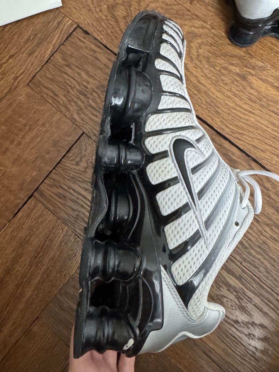 Nike Scarpe da donna: Nike Shox tl schwarz – Usato da Bern venduto da emi_rcd5 2