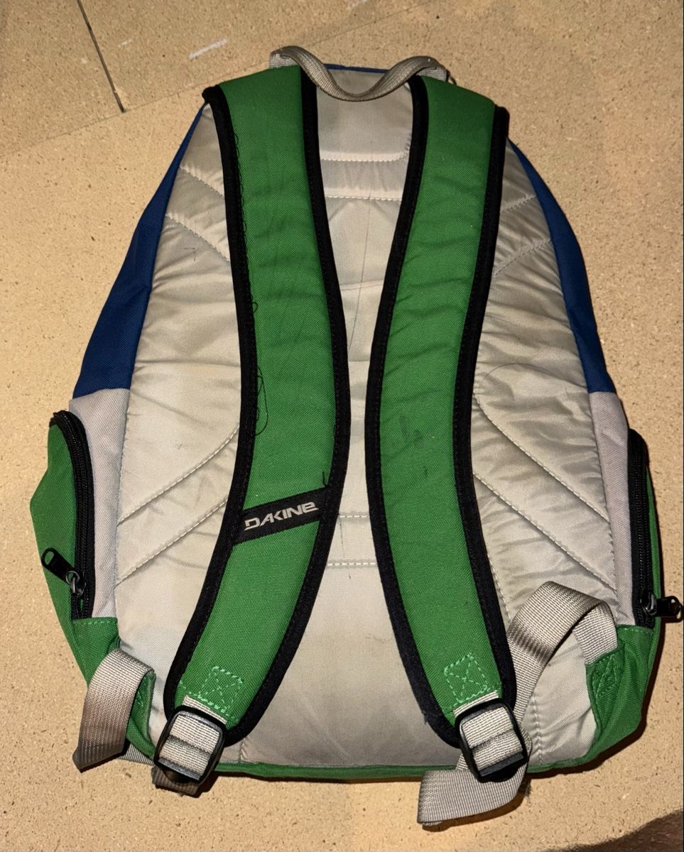 Dakine Rucksäcke: Dakine Skateboardrucksack – Gebraucht aus Zufikon von nic_wsy7 2