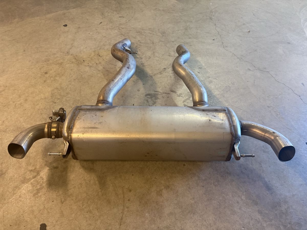 BMW Auspuffanlagen: BMW M240 G42 Auspuff – Gebraucht aus Pfyn von thi_rs87 1