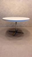 Space Age Esstisch rund Weiss mit Chromfuss 70er
