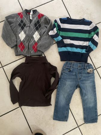 Cooles C&A Jungen Kleiderpaket Gr.92