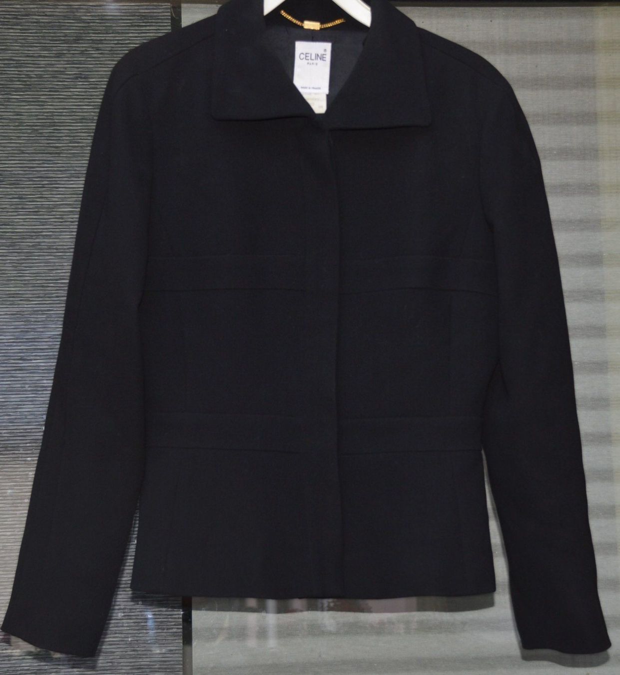 Celine Lotti di vestiti: Céline  Blazer + Rock / jupe Ensemble .40 – Usato da Collonges venduto da Auganien 1