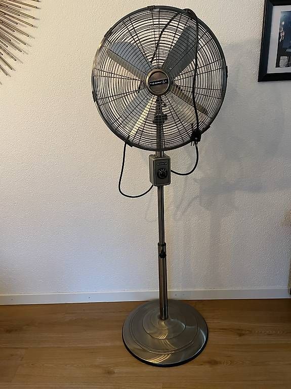 Ventilatori: Wunderschöner Vintage Ventilator – Nuovo e nell'imballaggio originale da Nänikon venduto da Susan_1