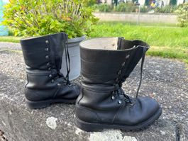 Top Militärstiefel Schnürstiefel Leder Schwarz Gr. 42