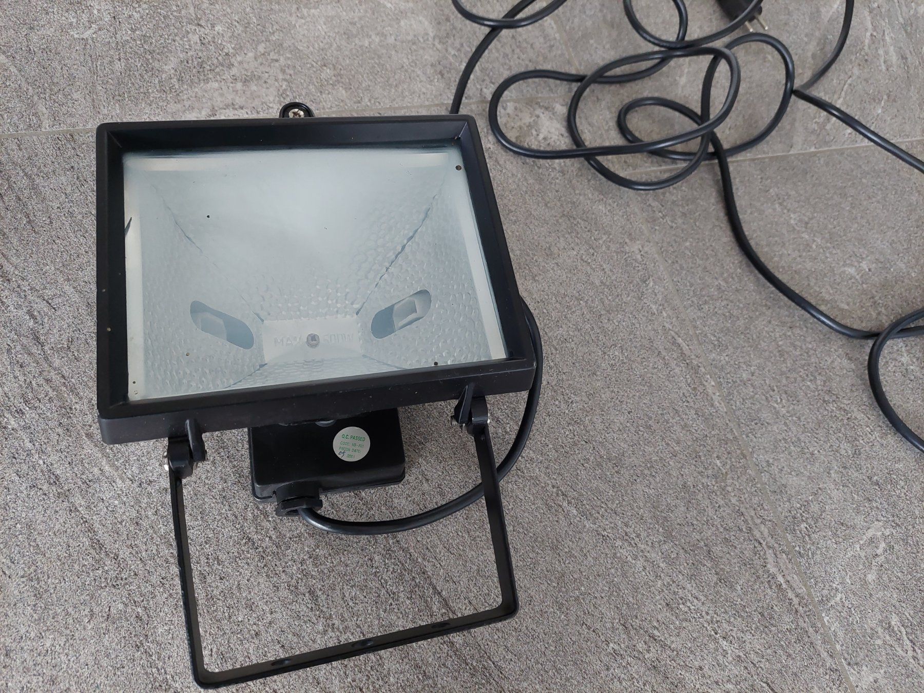 Lampade: Halogenstrahler / Baustellenlampe – Usato da Wiesendangen venduto da troawus 2
