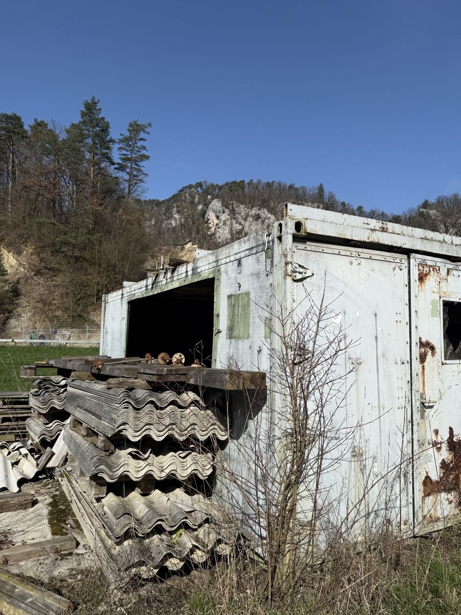 Conteneurs de construction: Lagercontainer/Bürocontainer/Container – D'occasion à Breitenbach par Looneybs 2