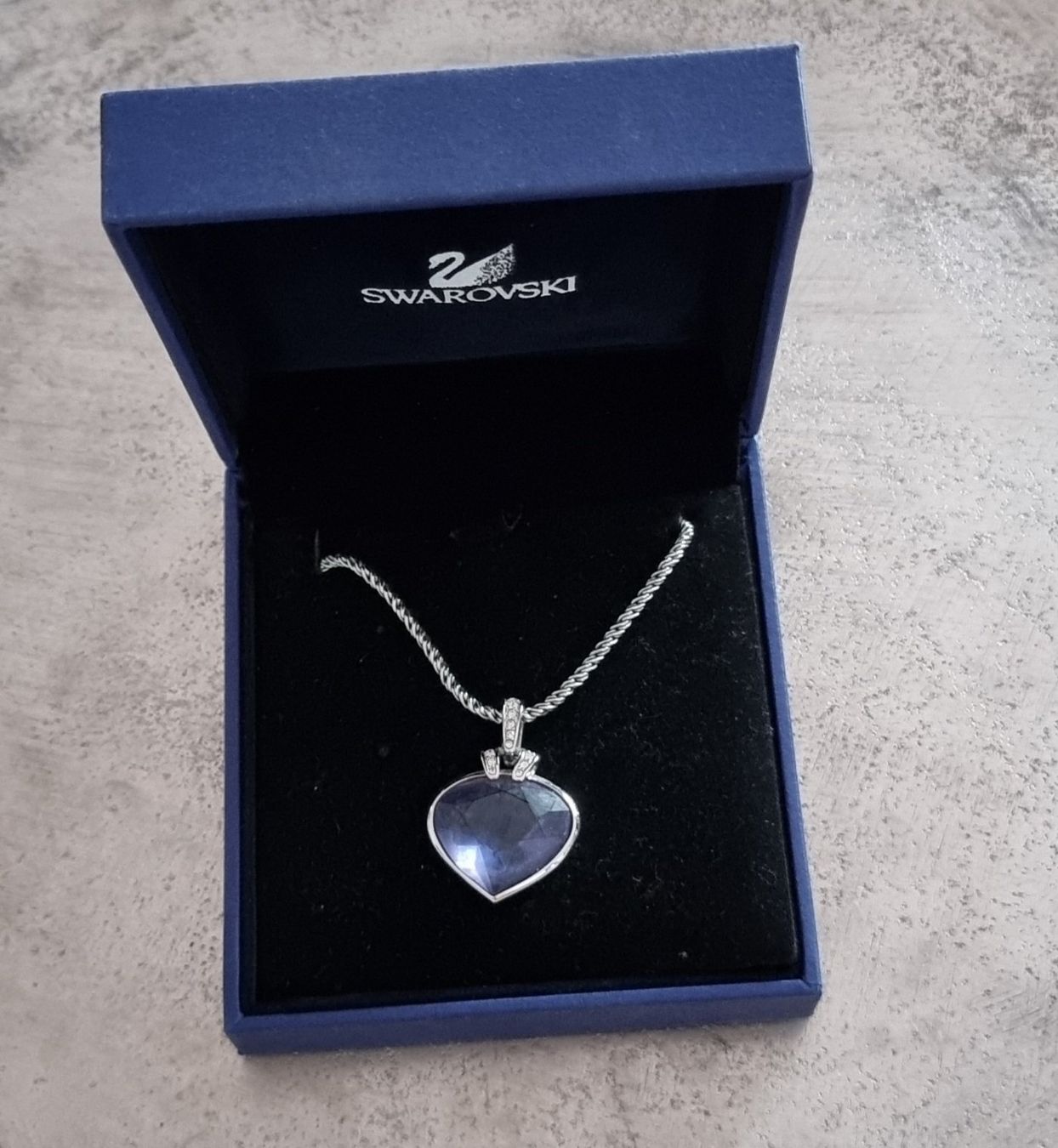 Swarovski Catenine: ORIGINAL Swarovski Kette – Nuovo e nell'imballaggio originale da Frauenfeld venduto da Bleeddragon