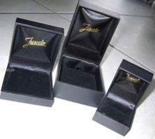 50 Schmuckschatullen, versch.Grössen! Armb., collier, Ring….