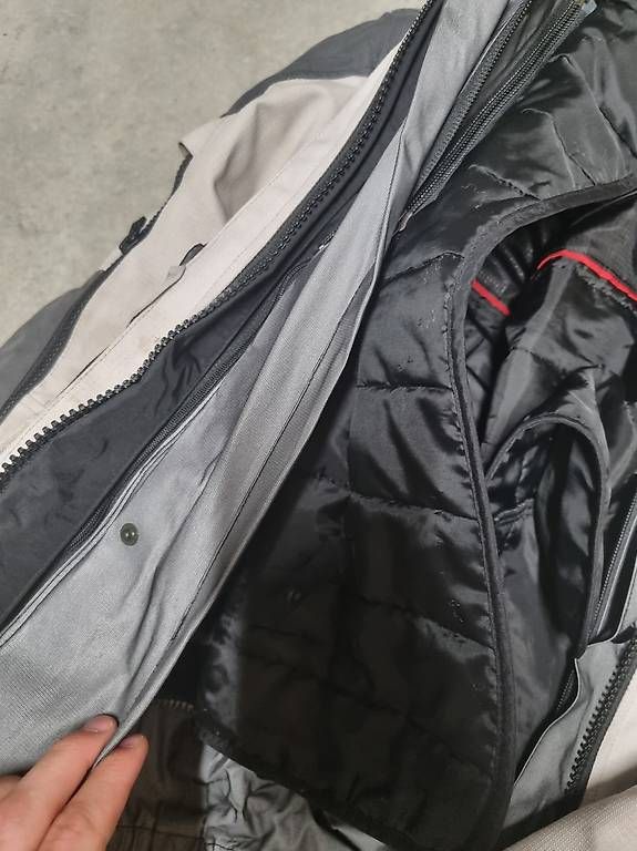 Kleiderpakete: Rev'it Sand3 Motorrad Textil-Kombi – Gebraucht aus Biberist von MrCoffeetime 3