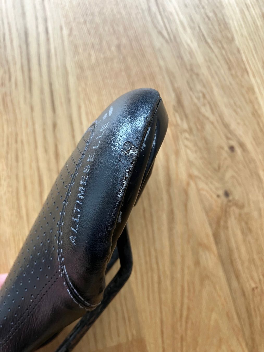 Selle Italia Pezzi di ricambio: Selle italia Alltimeselle – Usato da Biel / Bienne venduto da Aprad 1