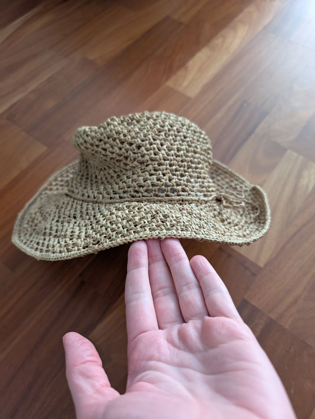 Chapeaux, bonnets & casquettes: Strohhut Grosse M/L – Neuf (Voir description) à Einsiedeln par mar_6bqc 4