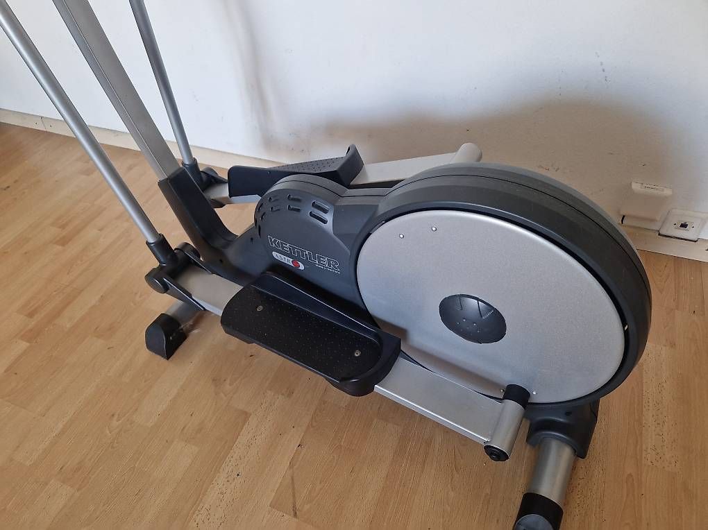 Hometrainer: crosstrainer – Gebraucht aus Rümlang von Zargi